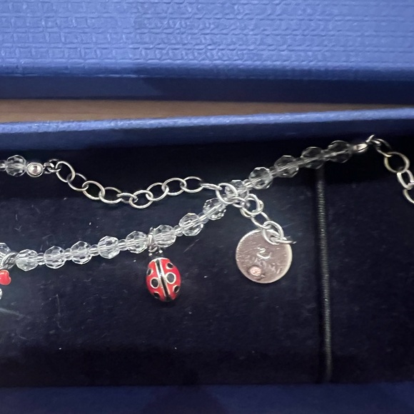 Hello Kitty Crystal Necklace - Picture 3 of 4